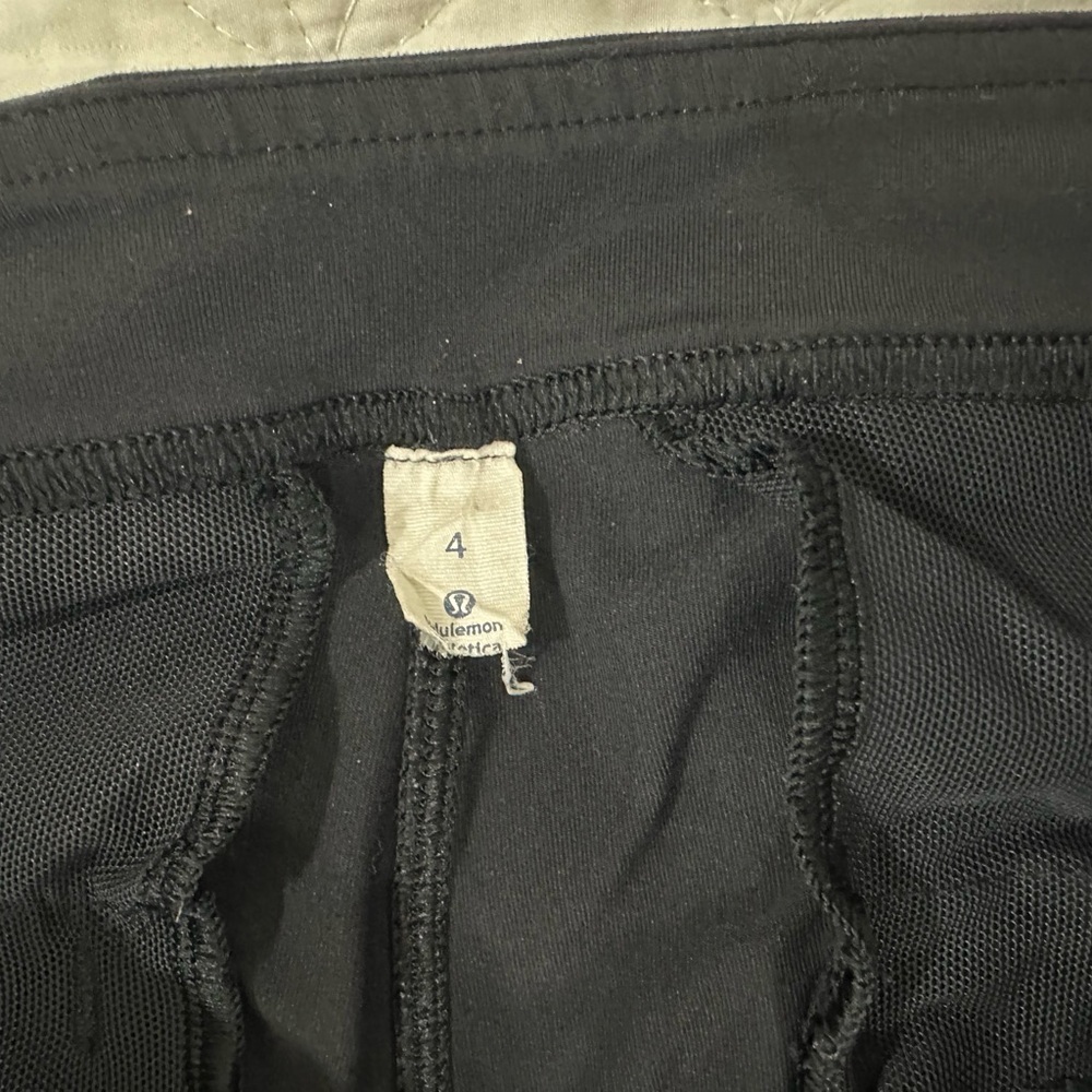 Lululemon pants - Picture 3 of 5
